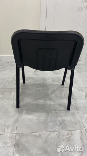 Офисный стул