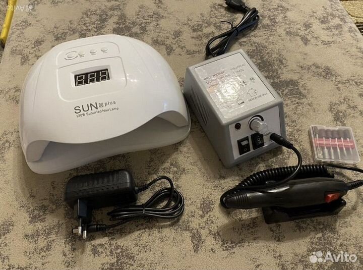 Набор для маникюра + 20 лаков