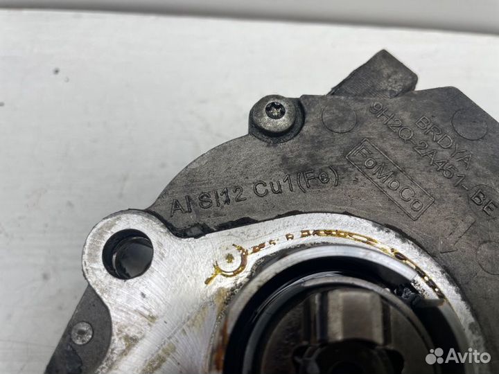 Вакуумный насос Land Rover Range Rover Sport L320