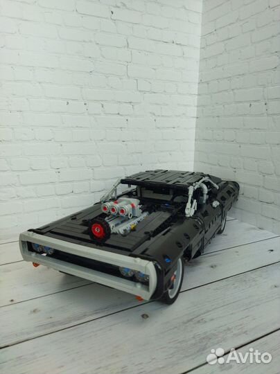 Dodge charger lego Technic Доминика Торетто, 42111