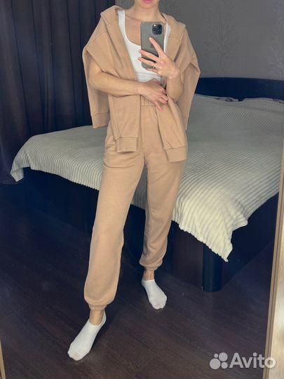 Спортивный костюм женский 42-44