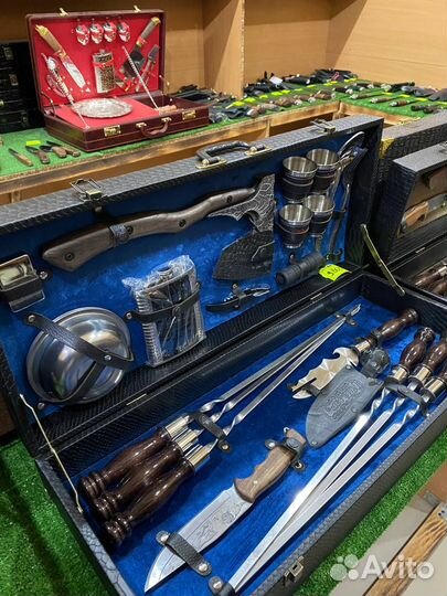 Шашлычный набор с топором