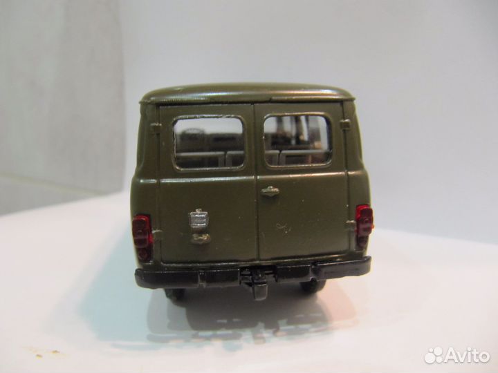 УАЗ 452 А41. Буханка. Цвет хаки