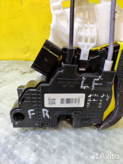Замок двери передний правый Hyundai Sonata 7 LF