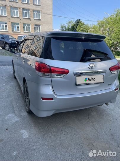 Toyota Wish, 2009