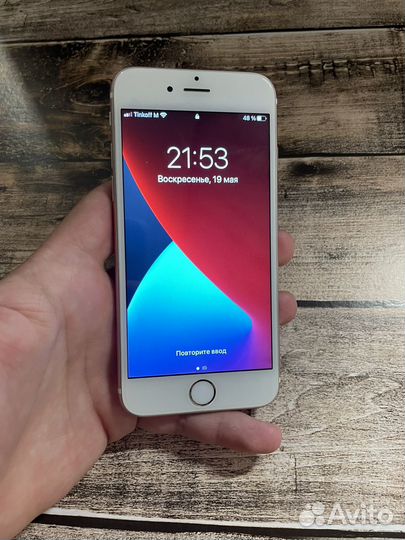 iPhone 6S, 64 ГБ