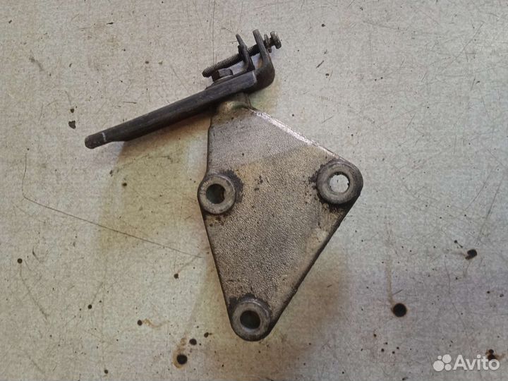 Кронштейн генератора Citroen xsara I ситроен