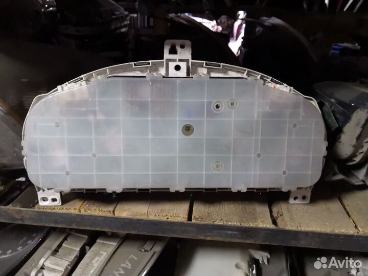 Щиток приборов Toyota Corolla 120 Королла