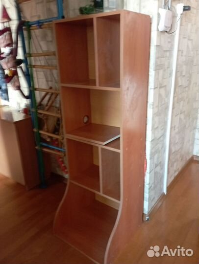 Полка навесная угловая