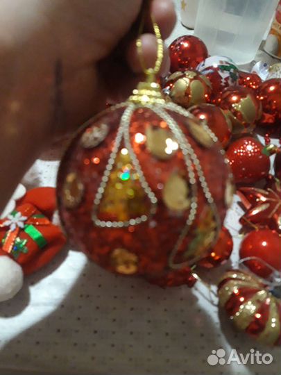 Новогодние игрушки