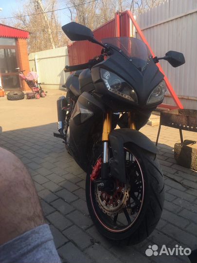 Фалькон 250