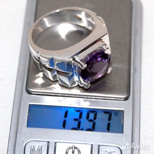 Кольцо с камнем аметист