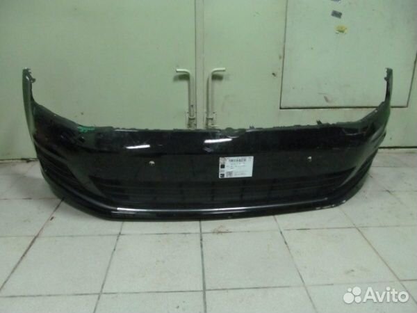 Бампер передний Volkswagen Golf 7 2012