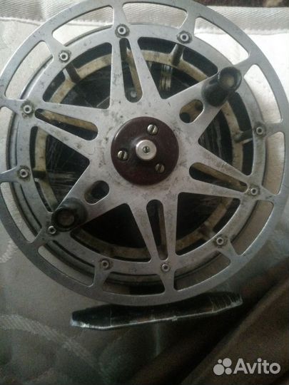 Катушка рыболовная СССР