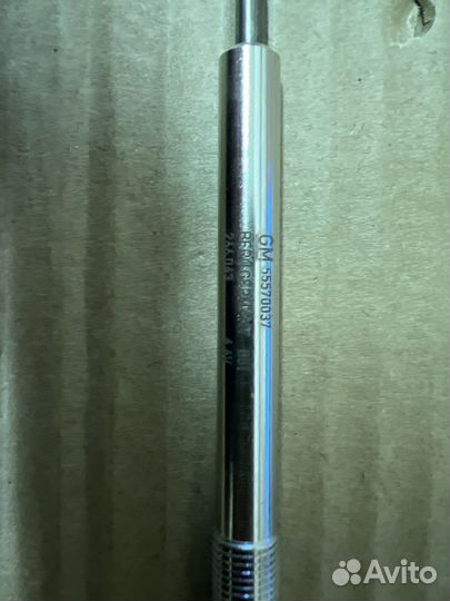 Свеча накала GM 55570037 оригинал