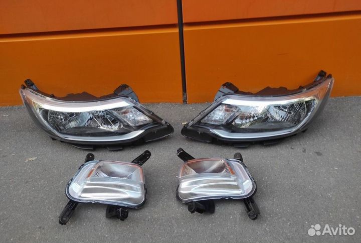 Фара правая левая kia rio 3 2015-2017