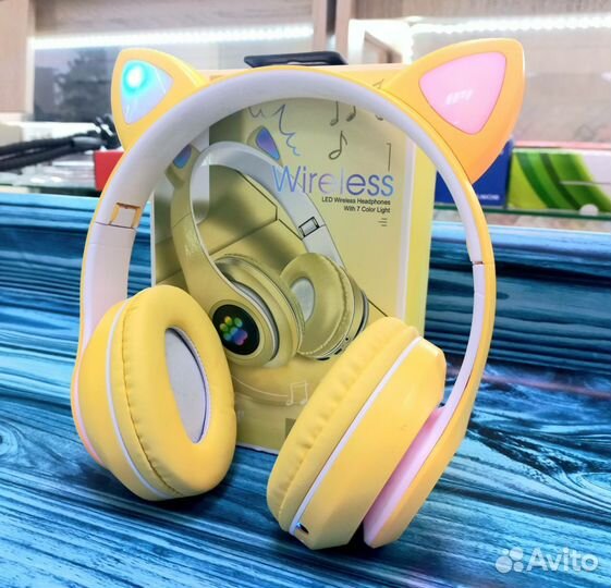 Беспроводные наушники с ушками