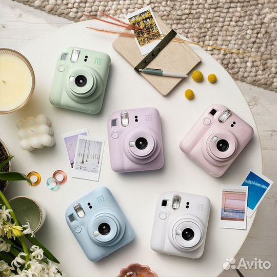 Фотоаппарат Fujifilm instax mini 12