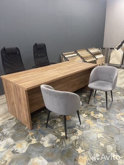 Стол офисный 200*90