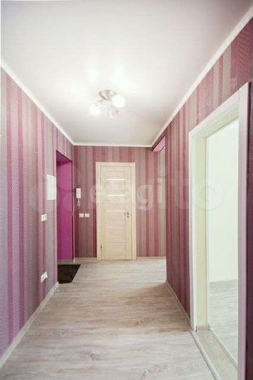 2-к. квартира, 54 м², 2/3 эт.