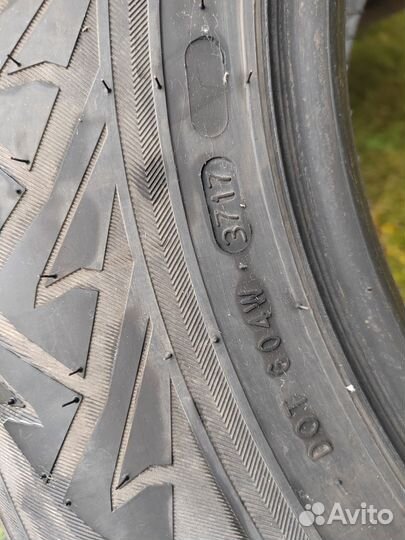 Nokian Tyres Hakkapeliitta C3 215/75 R16C 114R