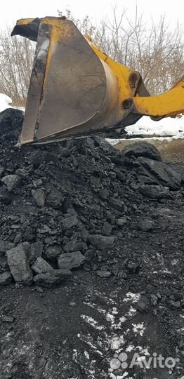 Уголь жаркий.дрова в подарок