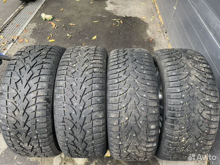 Зимние колеса 265/50 r19