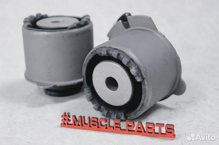 Сайлентблок подрамника chrysler 300c 4895391AD