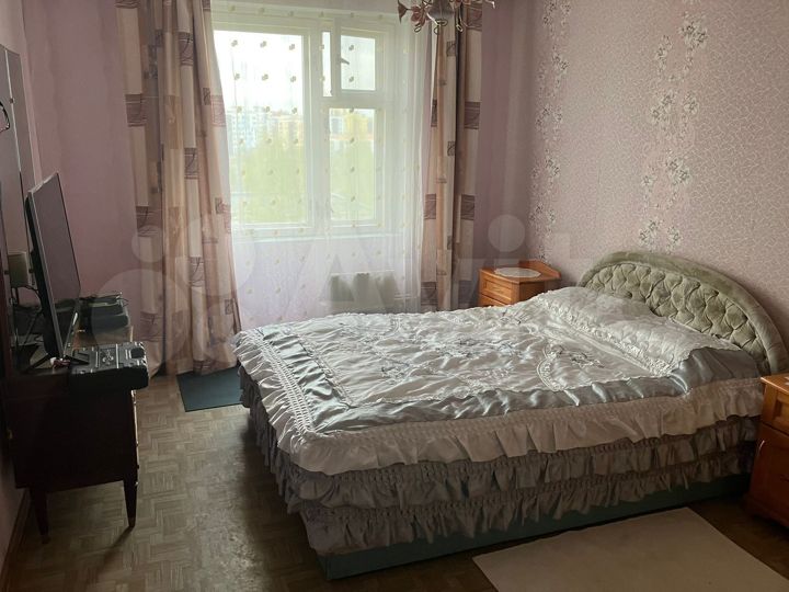 2-к. квартира, 57 м², 7/9 эт.