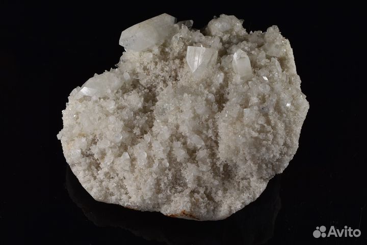 Крупная друза кристаллов Апофиллит. Лот №593