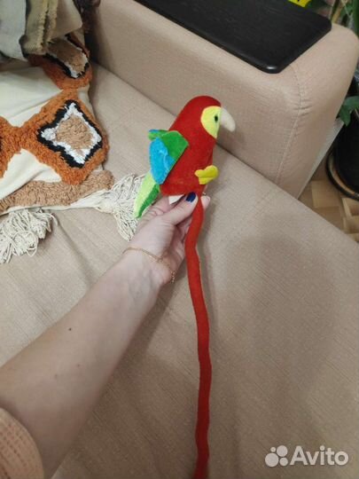 Мягкая игрушка попугай птичка