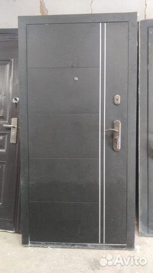 Утепленные входные двери б/у