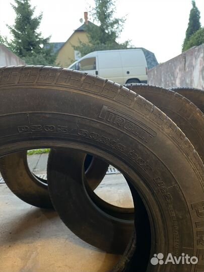 Pirelli P400 Touring 205/60 R15 90T