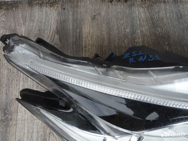 Фара правая №31 Nissan Murano Z52 2018