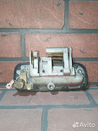 Ручка двери внешняя toyota cresta JZX100 1JZ-GE FR/LH