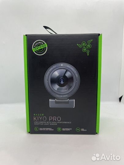 Вебкамера Razer Kiyo Pro