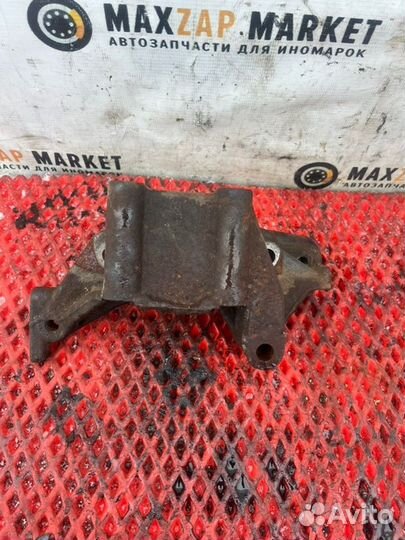 Кронштейн генератора Mitsubishi Outlander 2.4 4G69