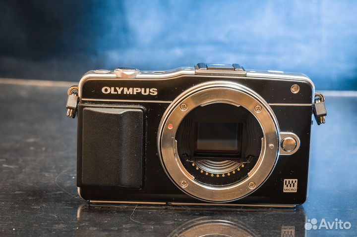 Olympus pen E-PM2 + M10