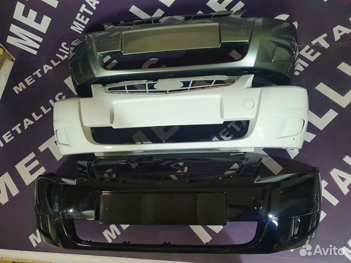 Бампер передний Приора Ваз 21704 - зеленый (сочи)