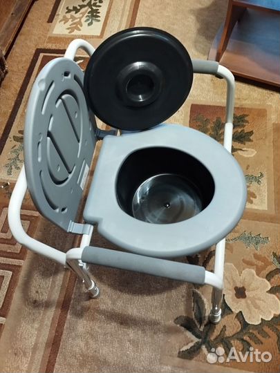 Продам стул для туалета для пожилых и больных люде