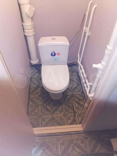 4-к. квартира, 90 м², 1/9 эт.