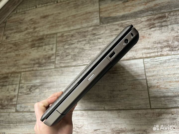 Ноутбук HP i3/ssd