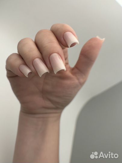 Маникюр Педикюр