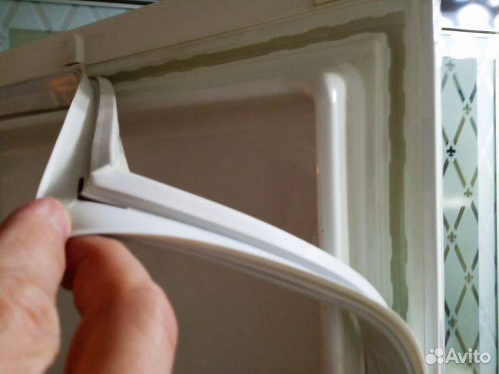 Уплотнительная резинка для холодильника Atlant хм