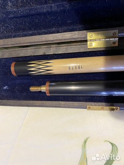 Бильярдный кий ручной работы