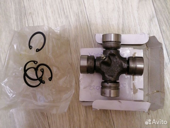 Крестовина заднего кардана Great Wall