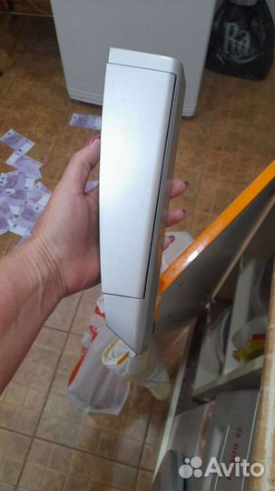 Ручка к холодильнику Haier HRF 379 AA