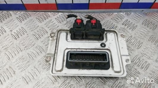 Блок управления двигателем chrysler 300C 1 (LBE17P