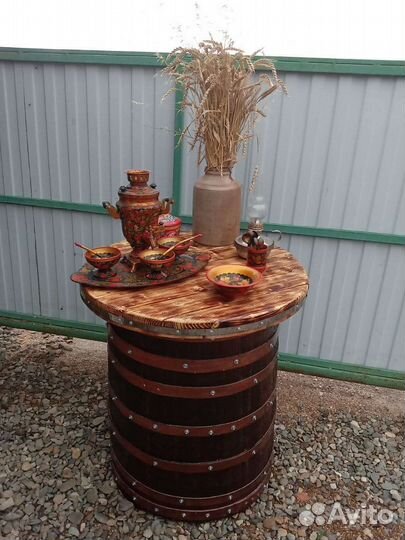 Стол-бочка, бар-бочка, кашпо для цветов