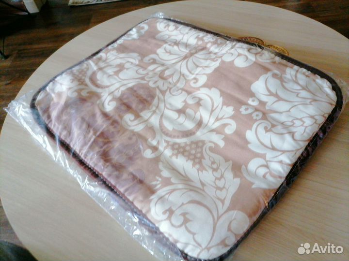 Грелка электрическая. Новая. Хондроз